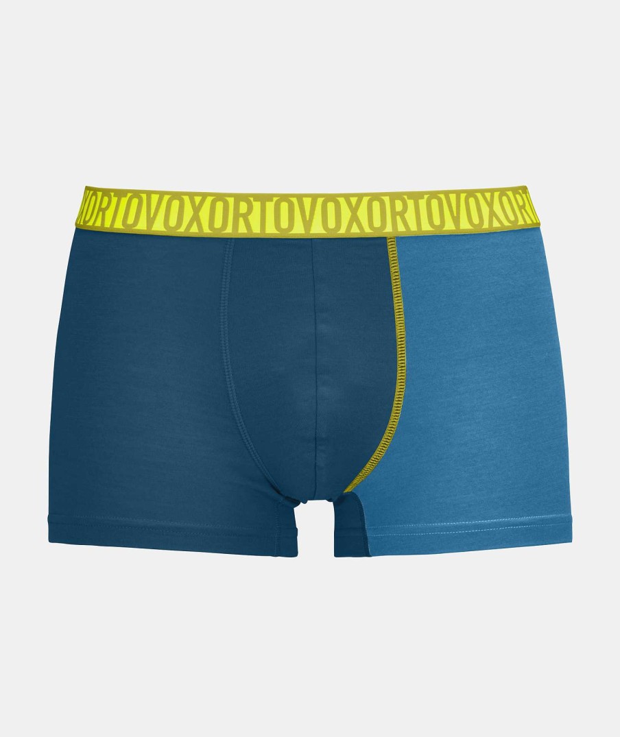 Ortovox 150 Essential Trunks | Base Layer